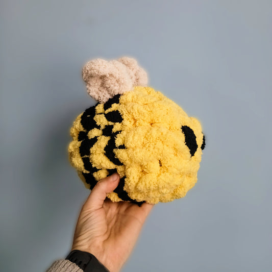 Bee Stuffie