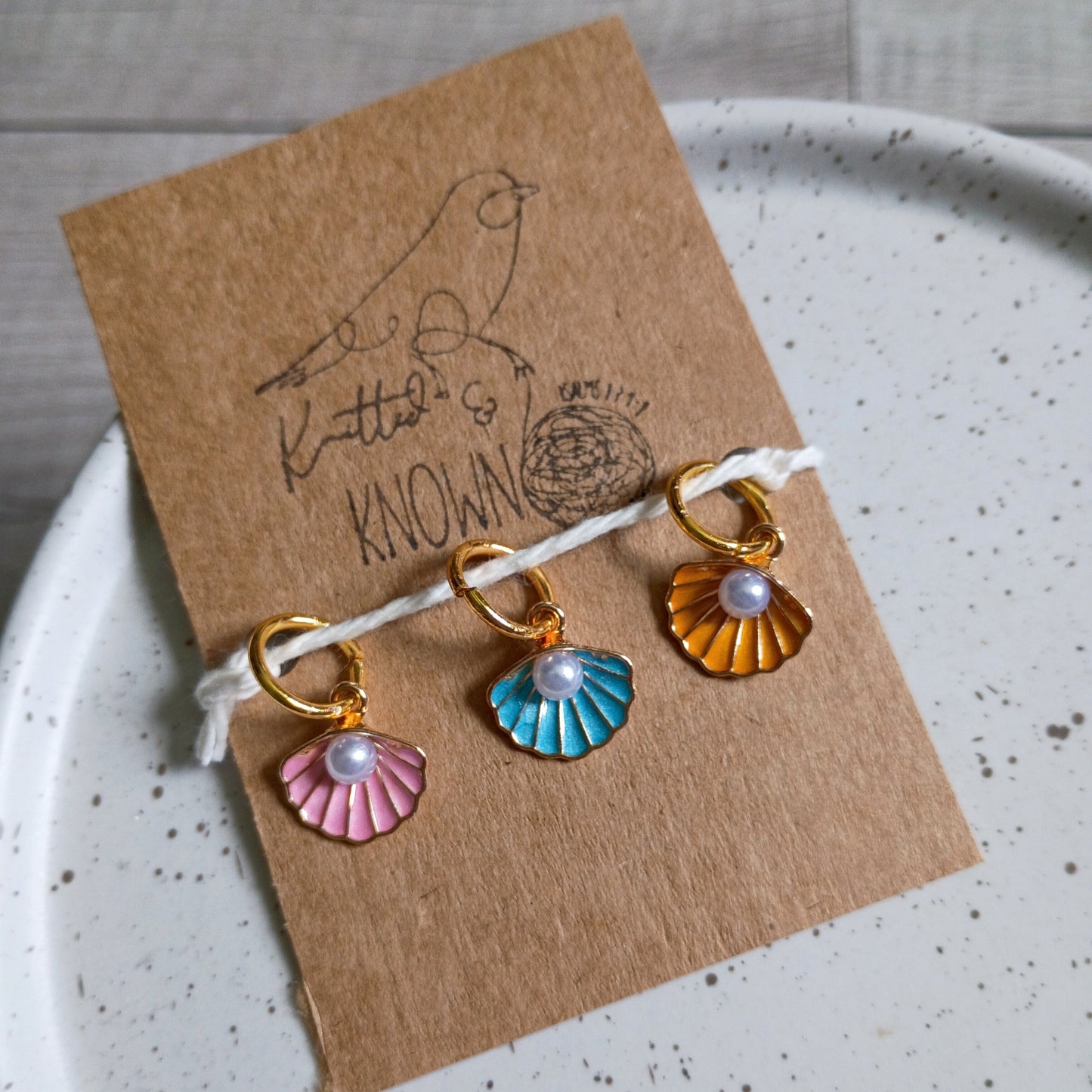 Pearl Seashell Stitch Markers – Set of 3