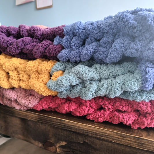 Hand Knitting MULTICOLOR Chunky Blanket Class - September 23rd at Brewtifully